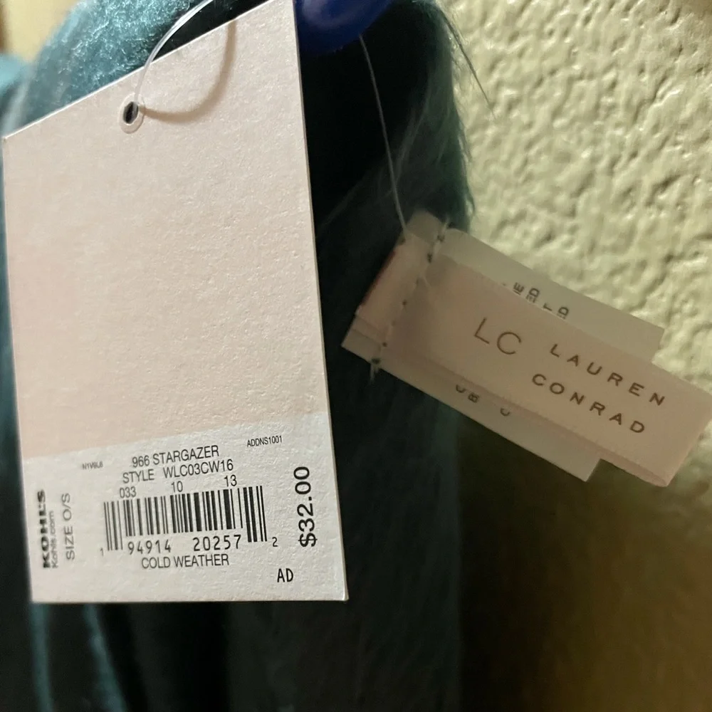 Lauren Conrad Scarf - Picture 5 of 7